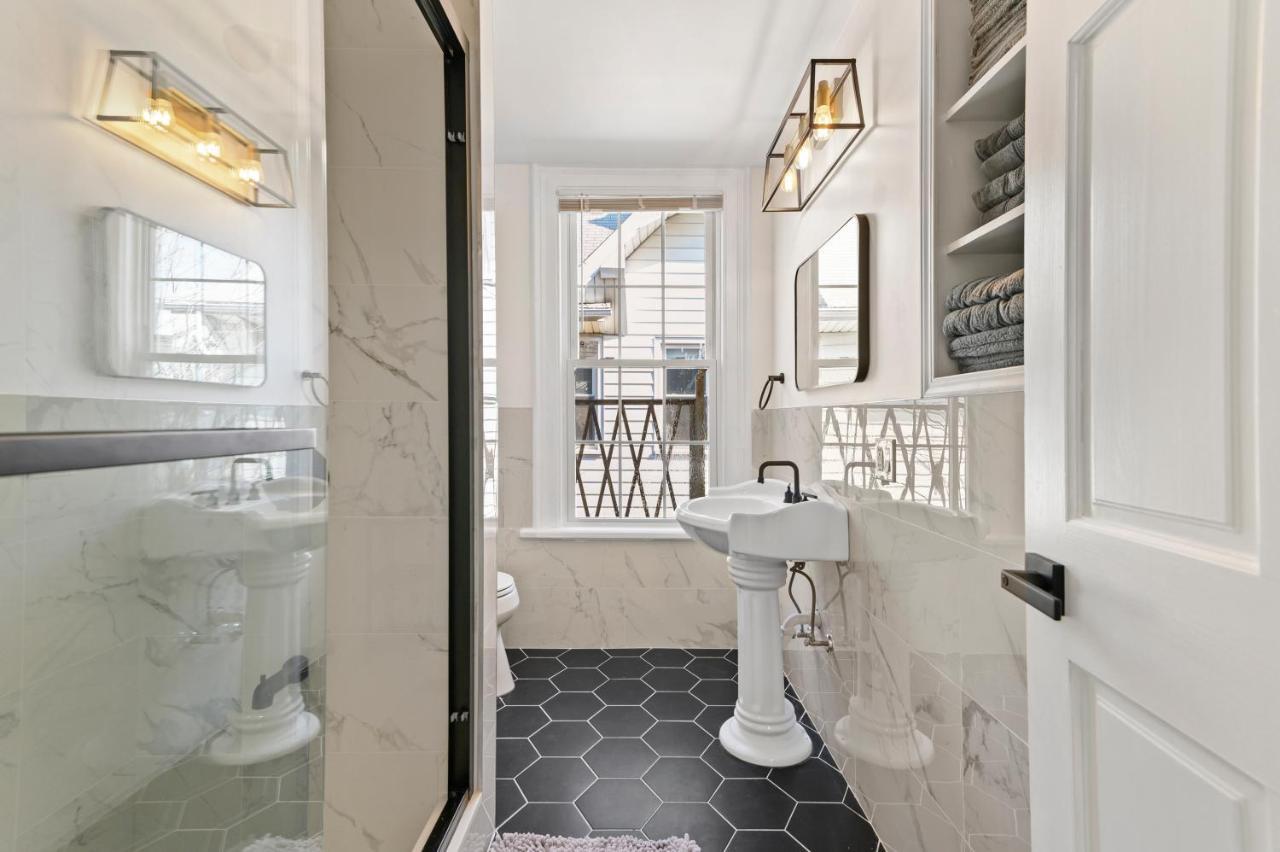 Cozy Gem In The Heart Of East Rock With Free Parking Near Yale And Dt Daire New Haven Dış mekan fotoğraf
